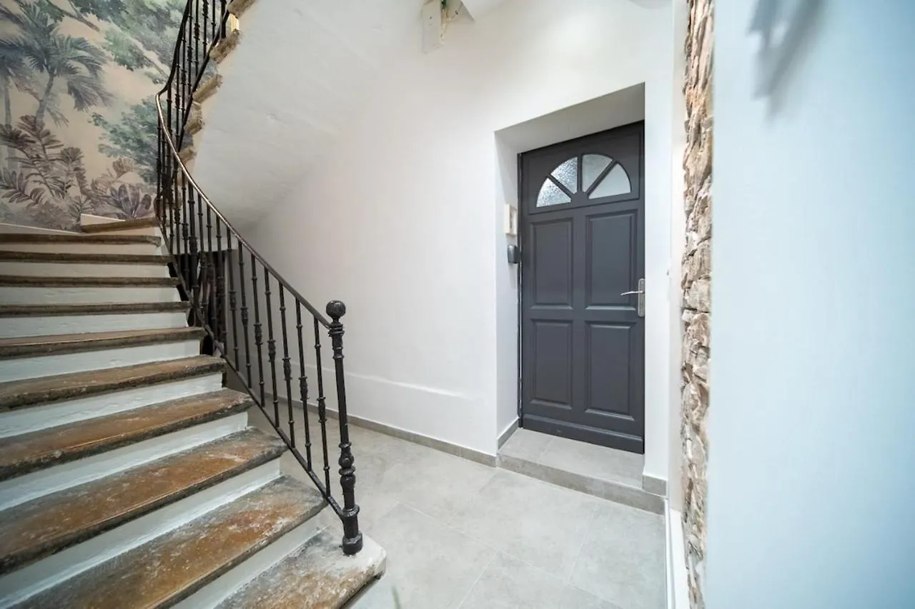 La Maison Charpennes-Appartement Cerisiers 2 Pers Villeurbanne