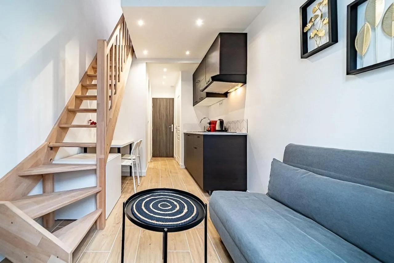 Apartment La Maison Charpennes-Appartement Cerisiers 2 Pers Villeurbanne